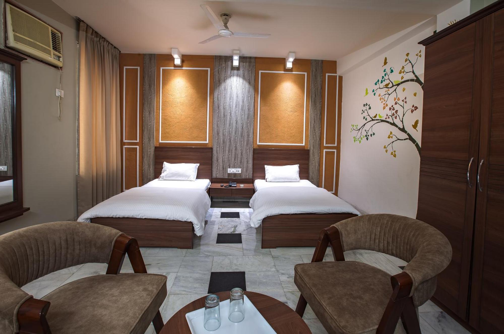 Hotel Bhakti Dhama Vrindāvan Eksteriør billede