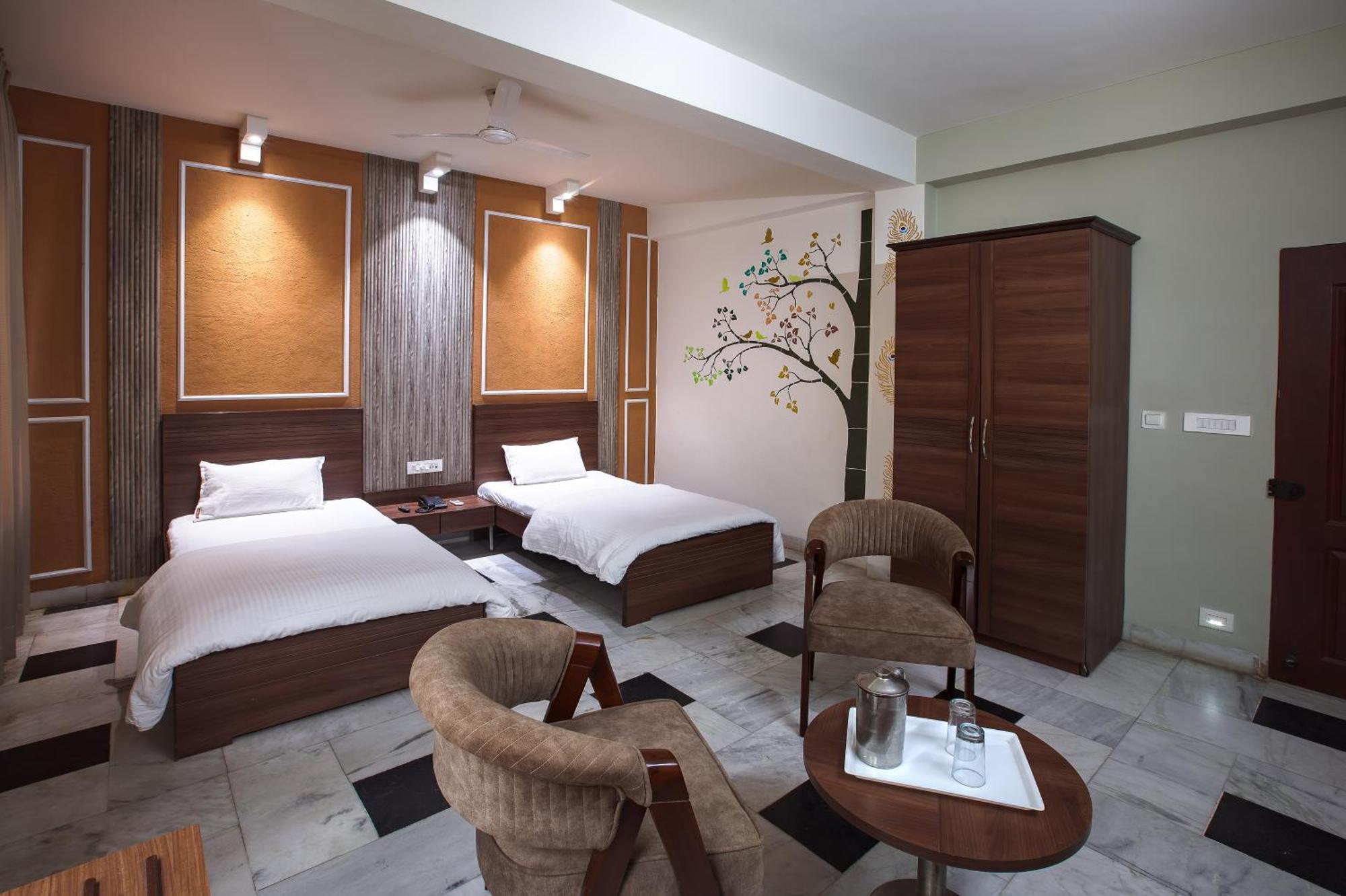 Hotel Bhakti Dhama Vrindāvan Eksteriør billede
