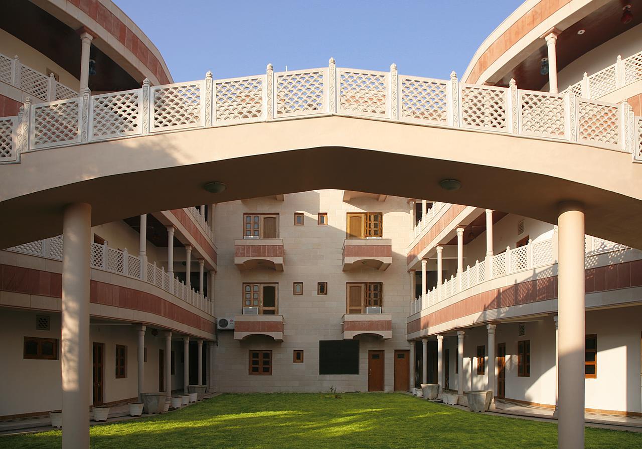 Hotel Bhakti Dhama Vrindāvan Eksteriør billede
